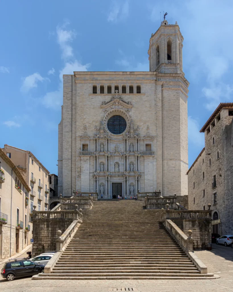 Catedral de Girona durante una mudanza